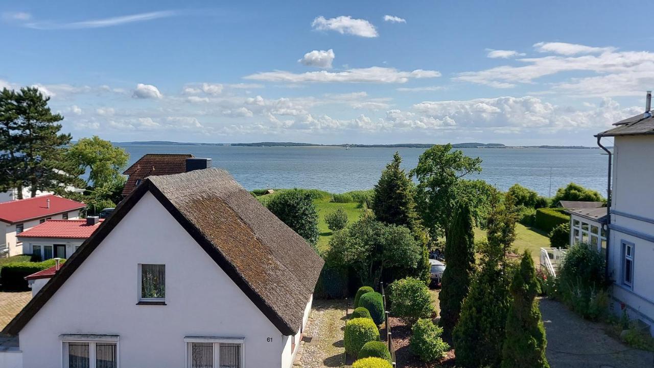 Ferienwohnung Weitblick Breege Bagian luar foto