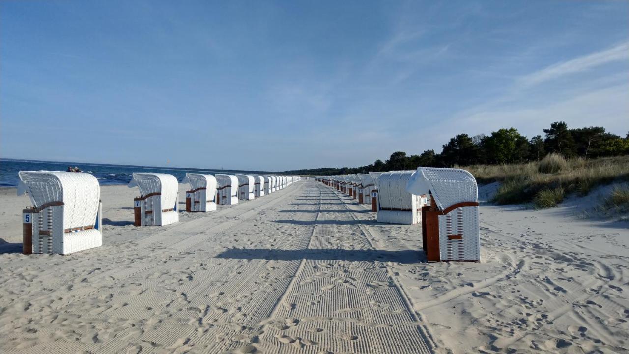 Ferienwohnung Weitblick Breege Bagian luar foto